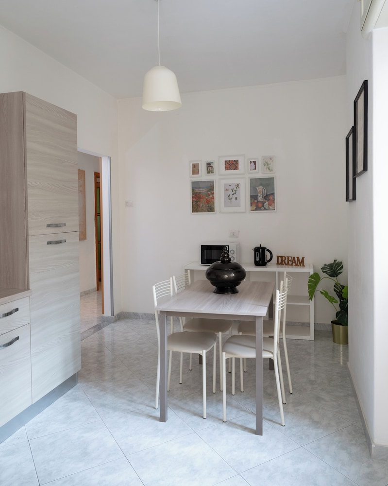 Residenza Flegrea 30/50