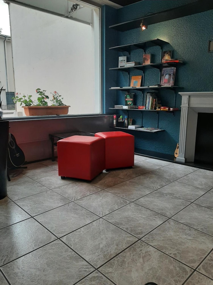 restaurant-cafeteria