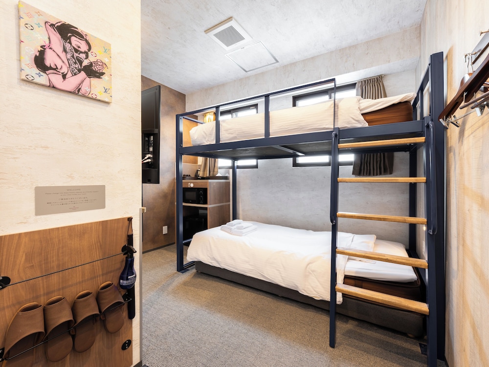 STANDARD, TWIN BEDS