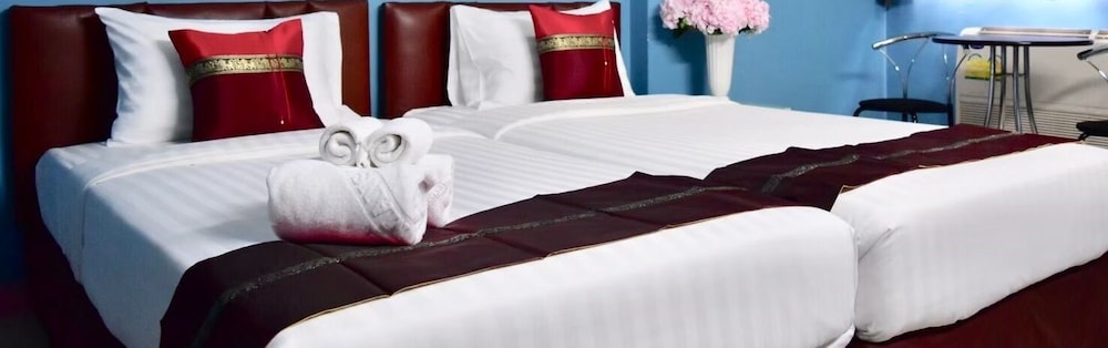 Vip, Twin Beds