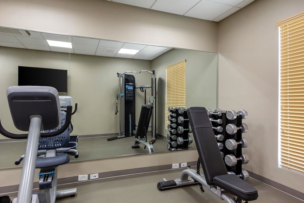 Sleep Inn & Suites Tampa South 30/42