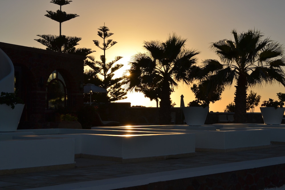 Maison De Lys Luxury Suites 57/72