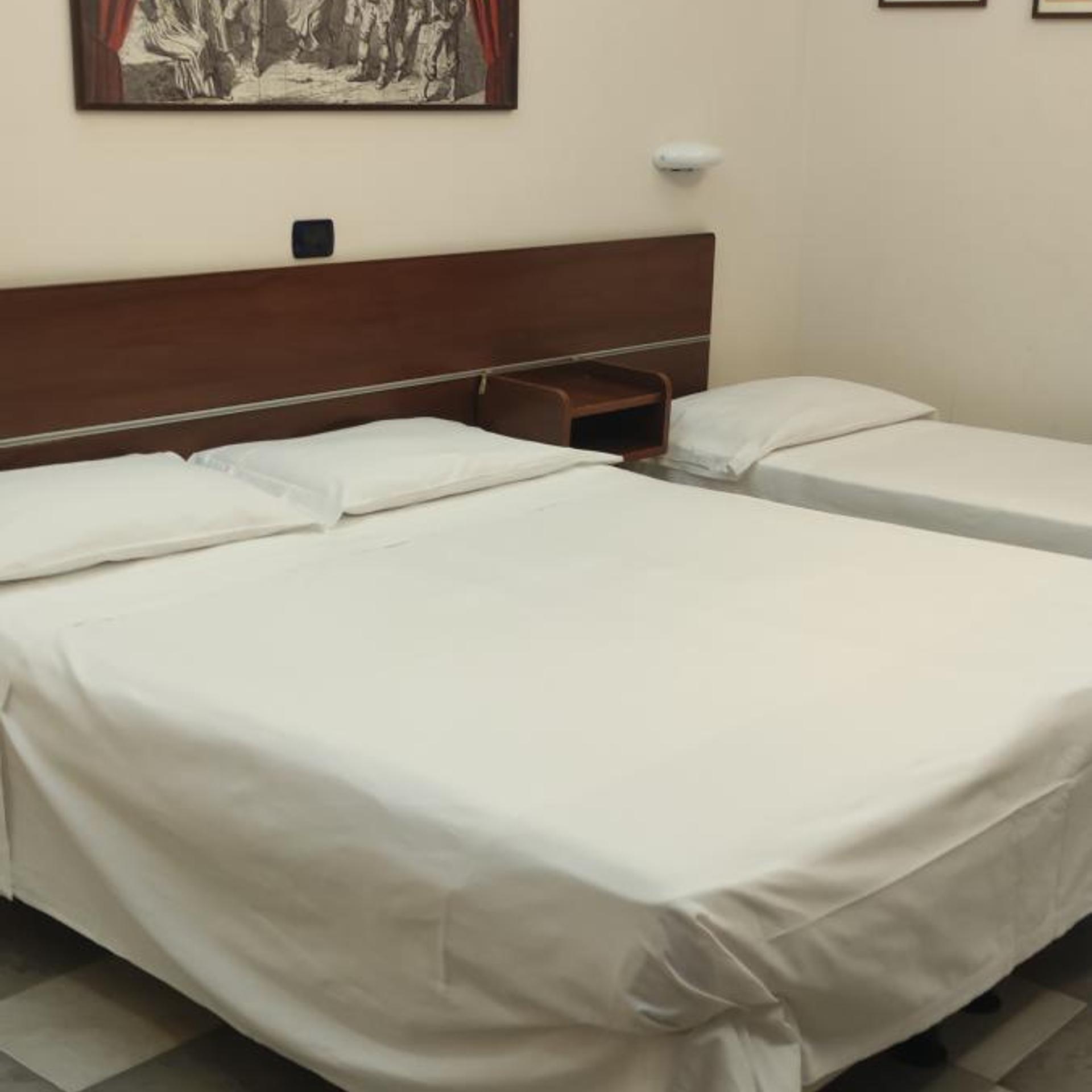 Hotel Luna Rossa 20/65