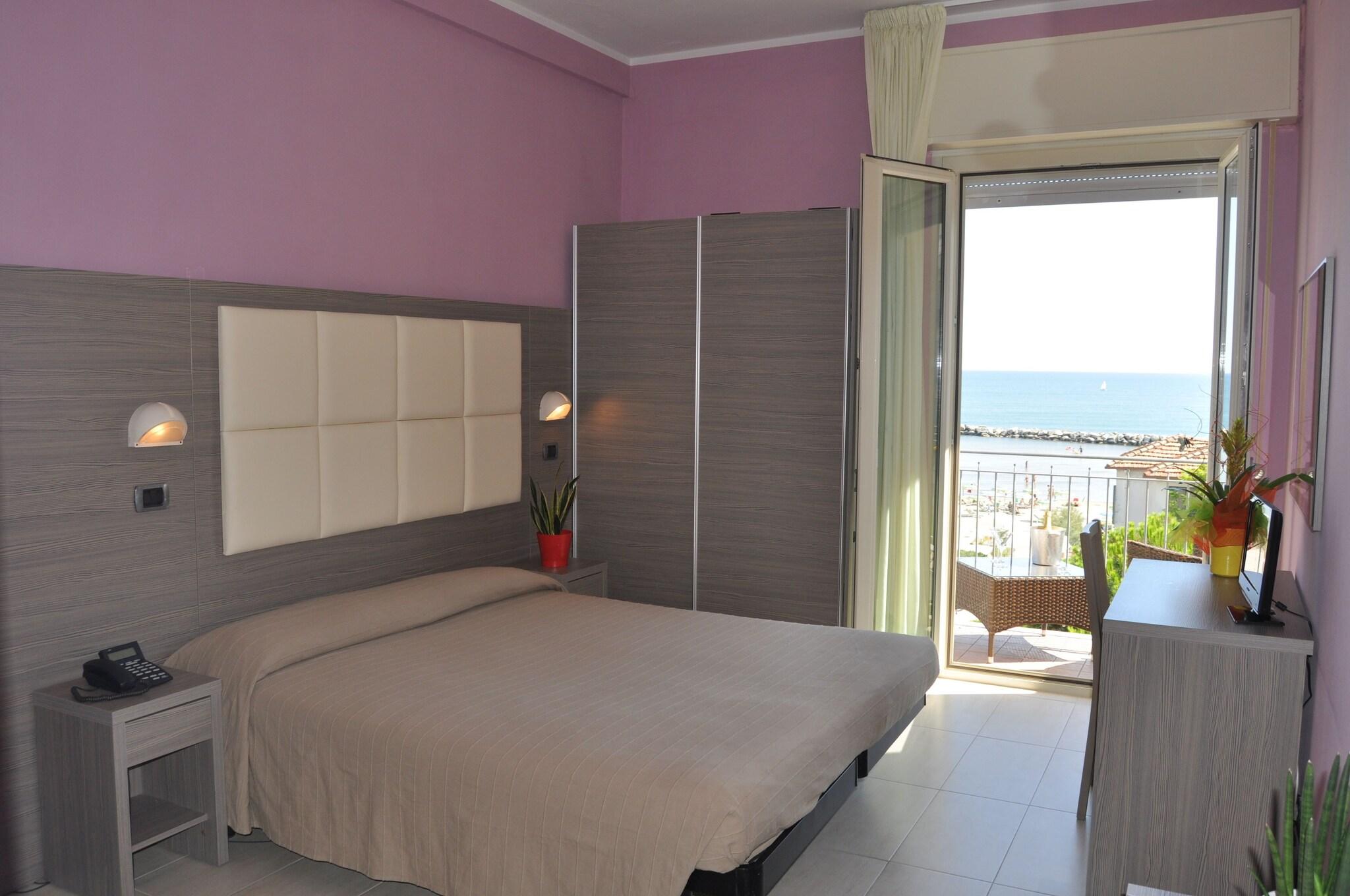 Hotel Playa (Rimini) 15/40