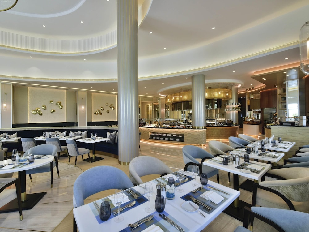 MOVENPICK HOTEL BAHRAIN 53/72