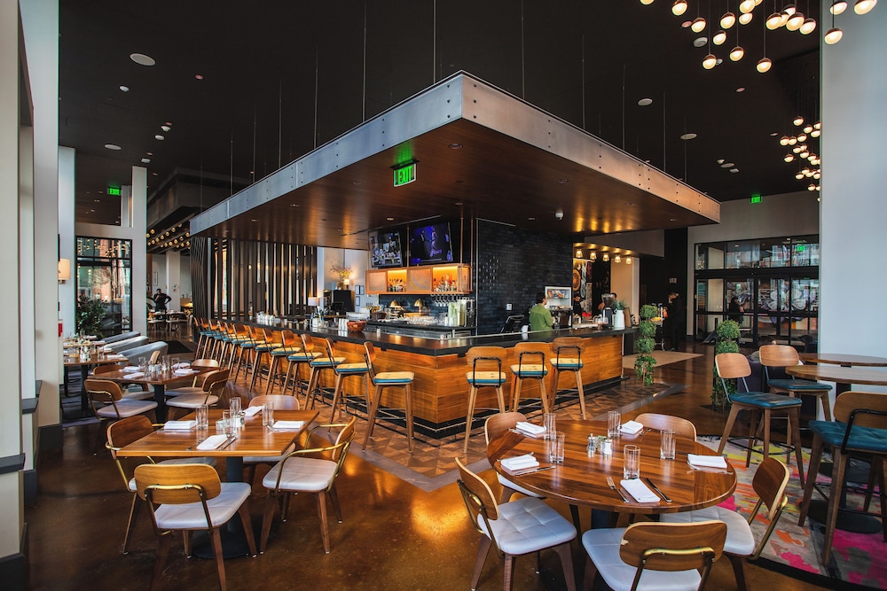 Hyatt Centric Downtown Denver 32/50