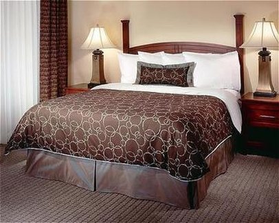 Staybridge Suites Philadelphia Valley Forge 422 8/24