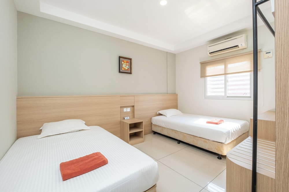 Bahagia Villa 13/38