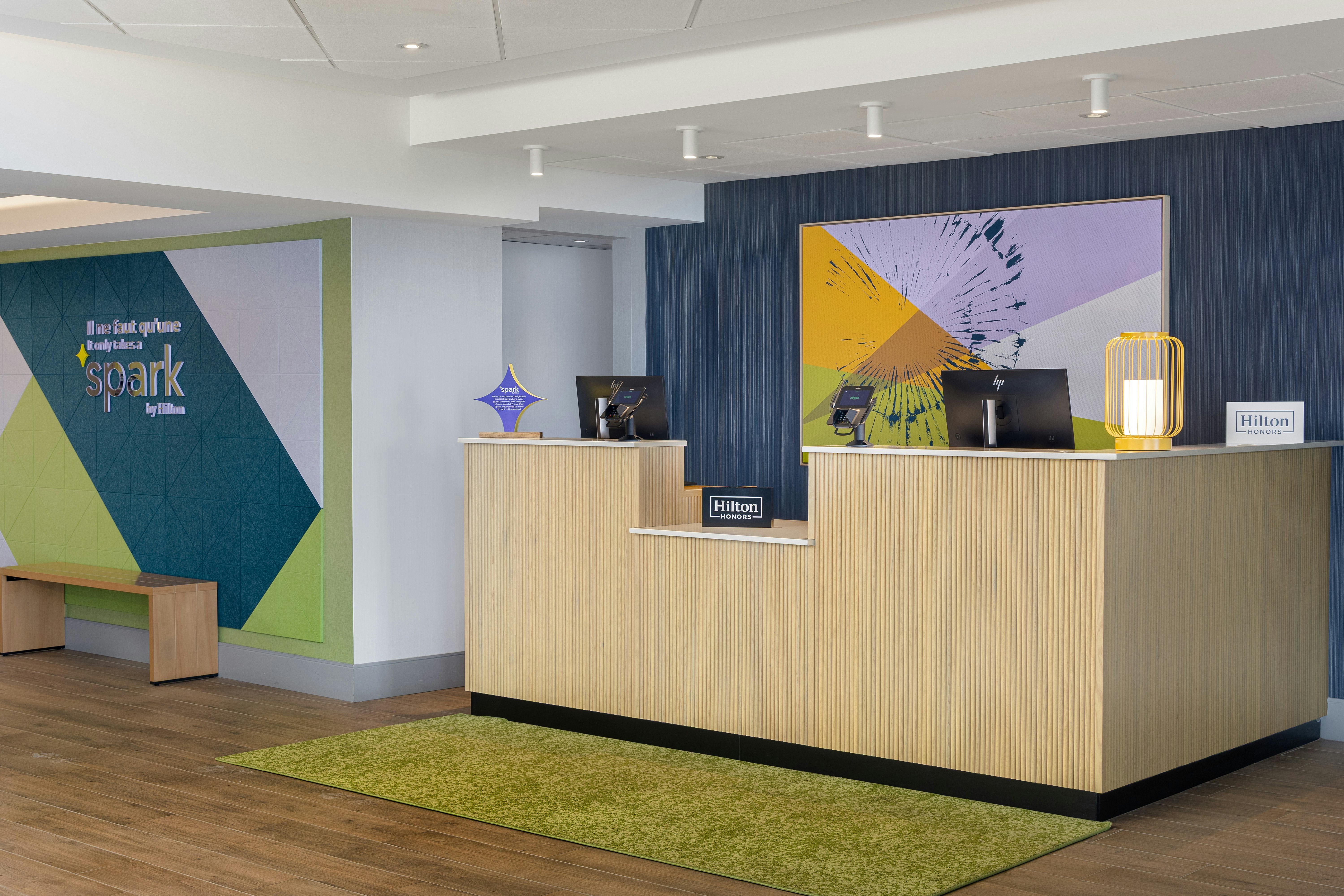 Spark by Hilton Montreal Brossard 4/24