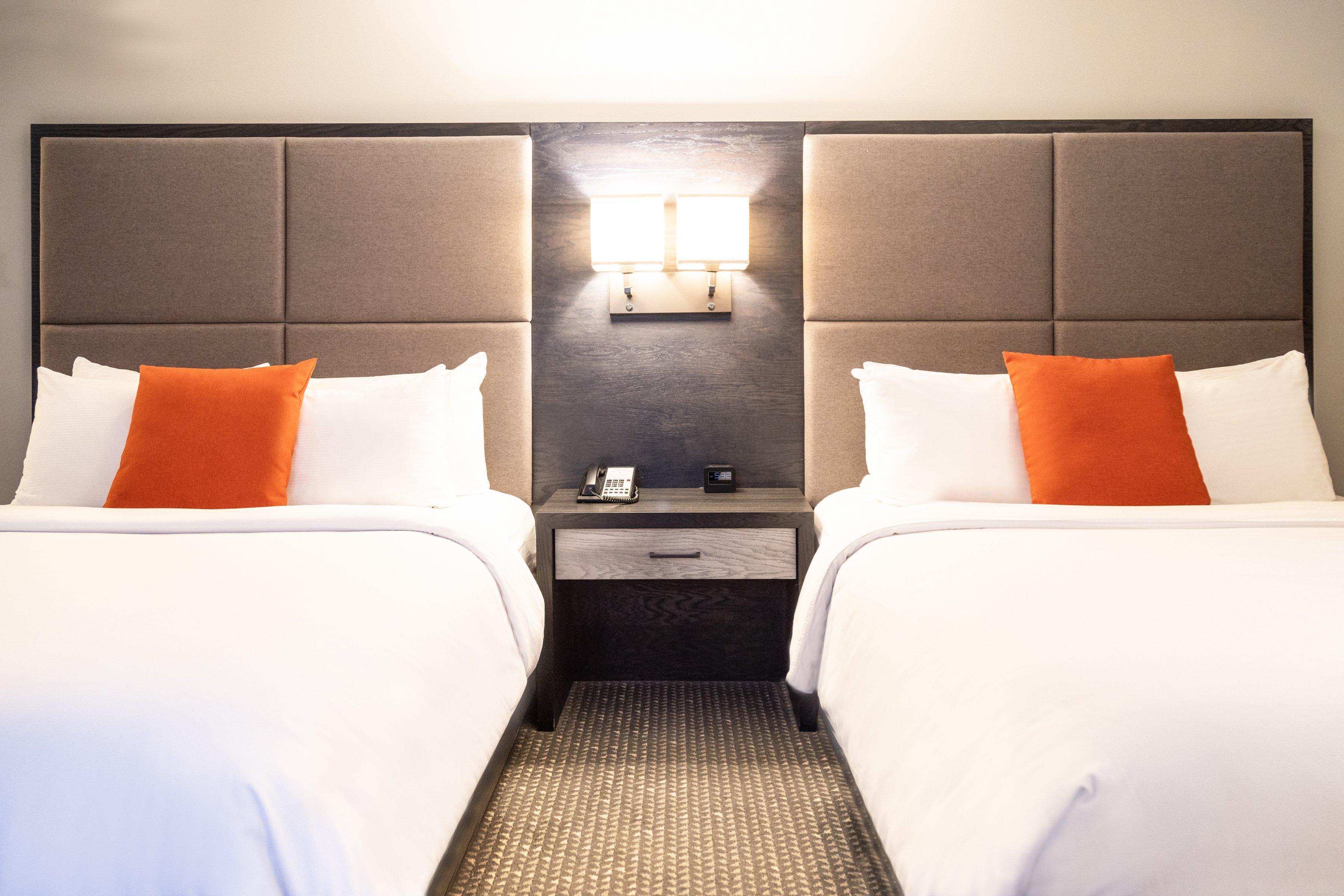 Premium, Quadruple, 2 Queen Beds