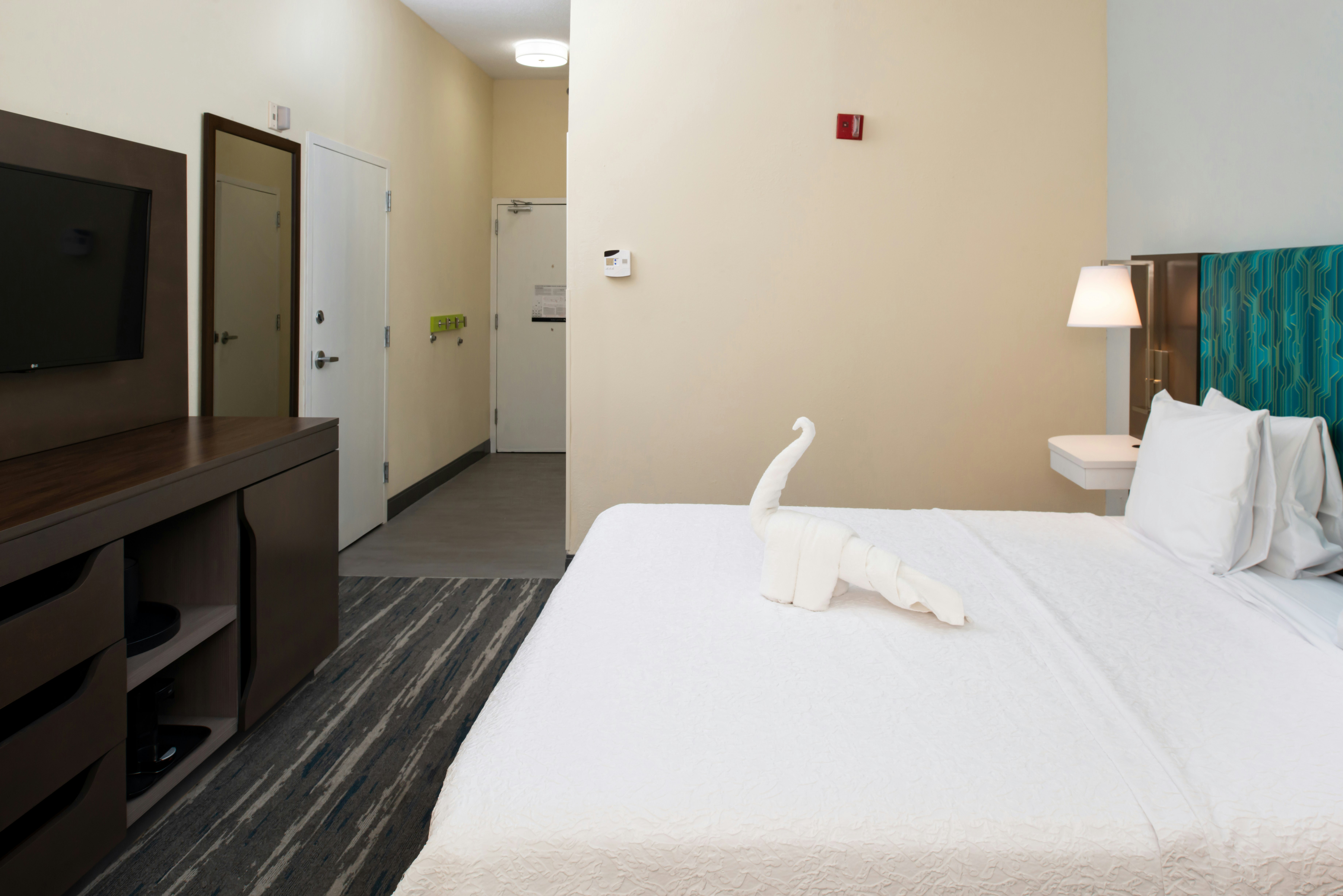 Hampton Inn Greensboro Airport 7/43