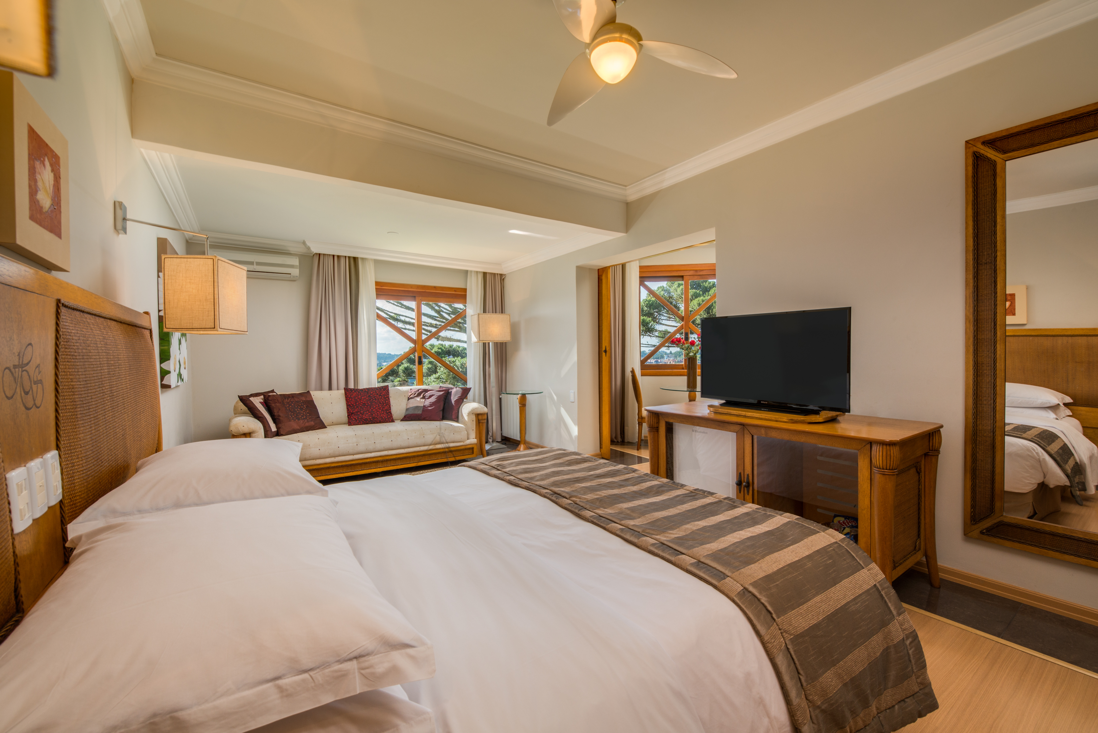 Premier, Double Bed