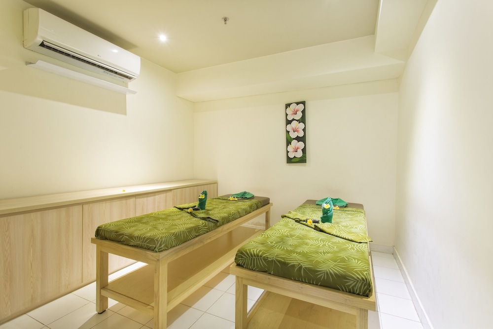 Maxone Hotel Bukit Jimbaran 13/37