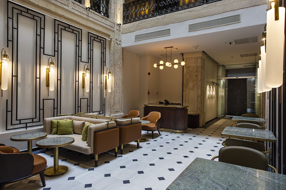 Mest Hotel 25/46