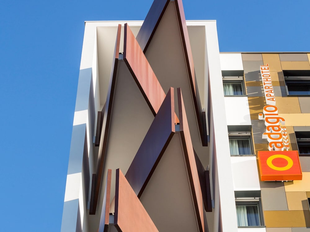 Aparthotel Adagio Access Montpellier Centre 2/47