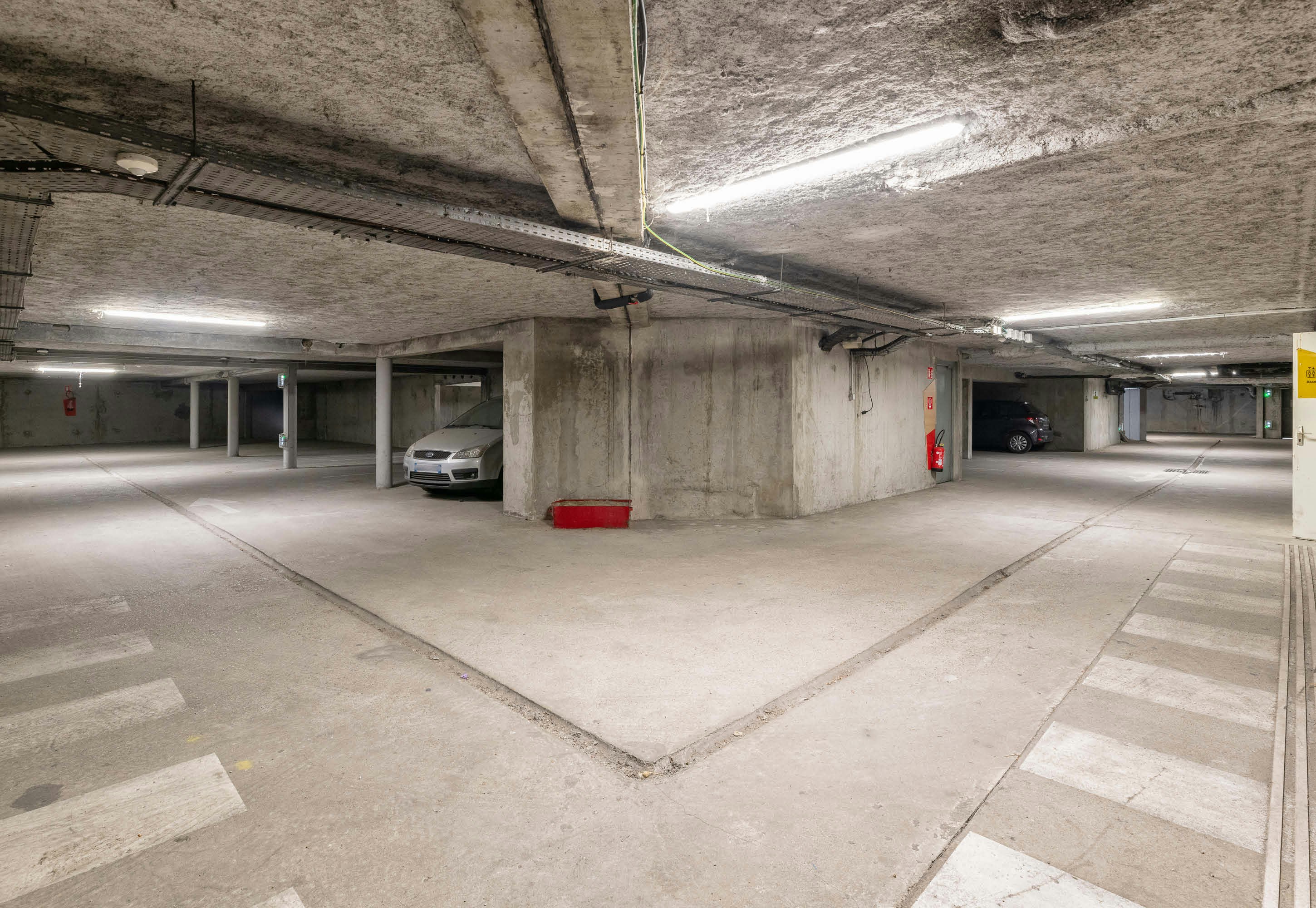 B&B Hotel Lyon Grand Stade Meyzieu 43/49
