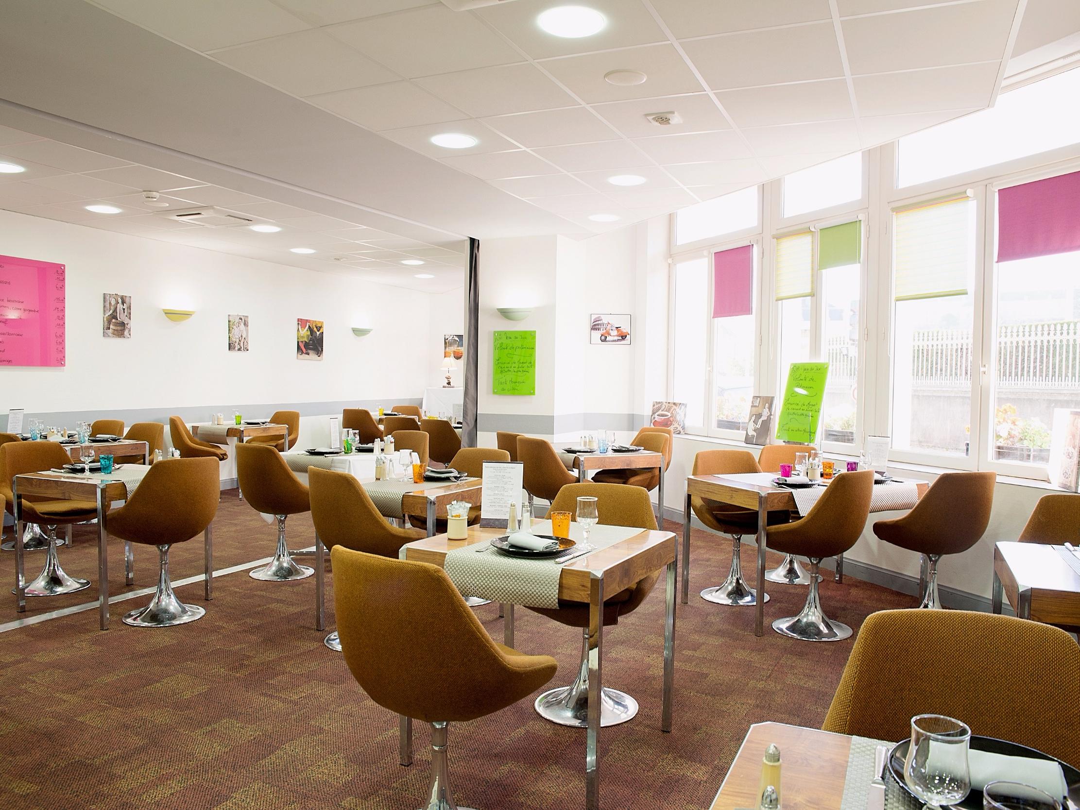 HOTEL DE FRANCE MONTMORILLON 21/23