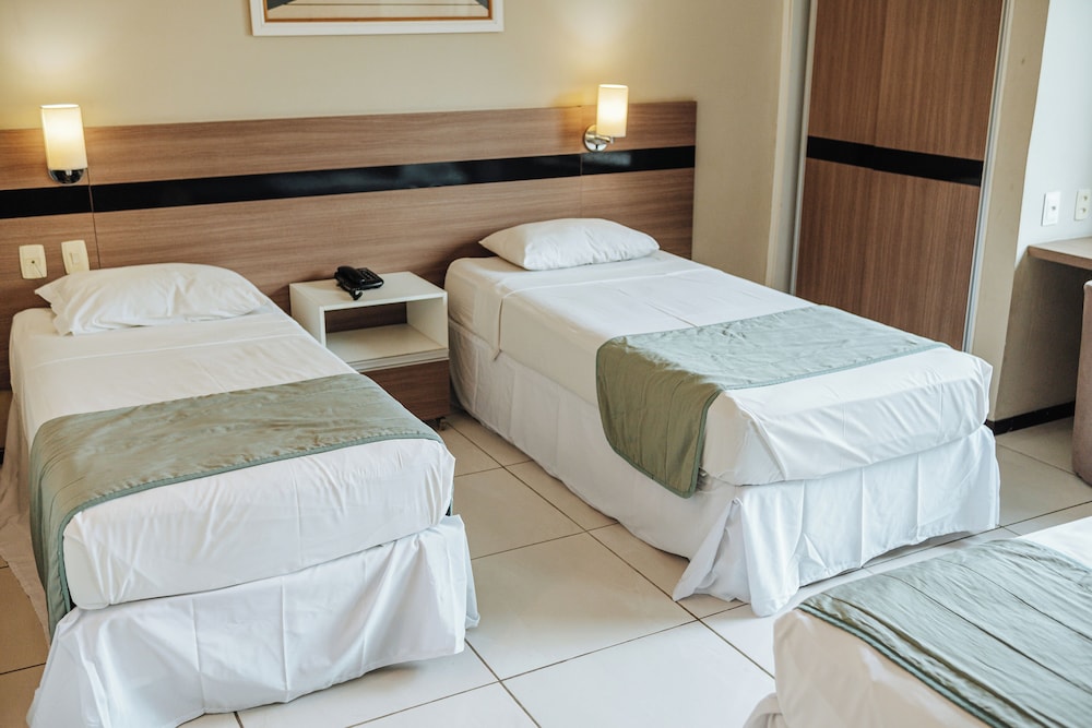 Hotel Serrano 14/54