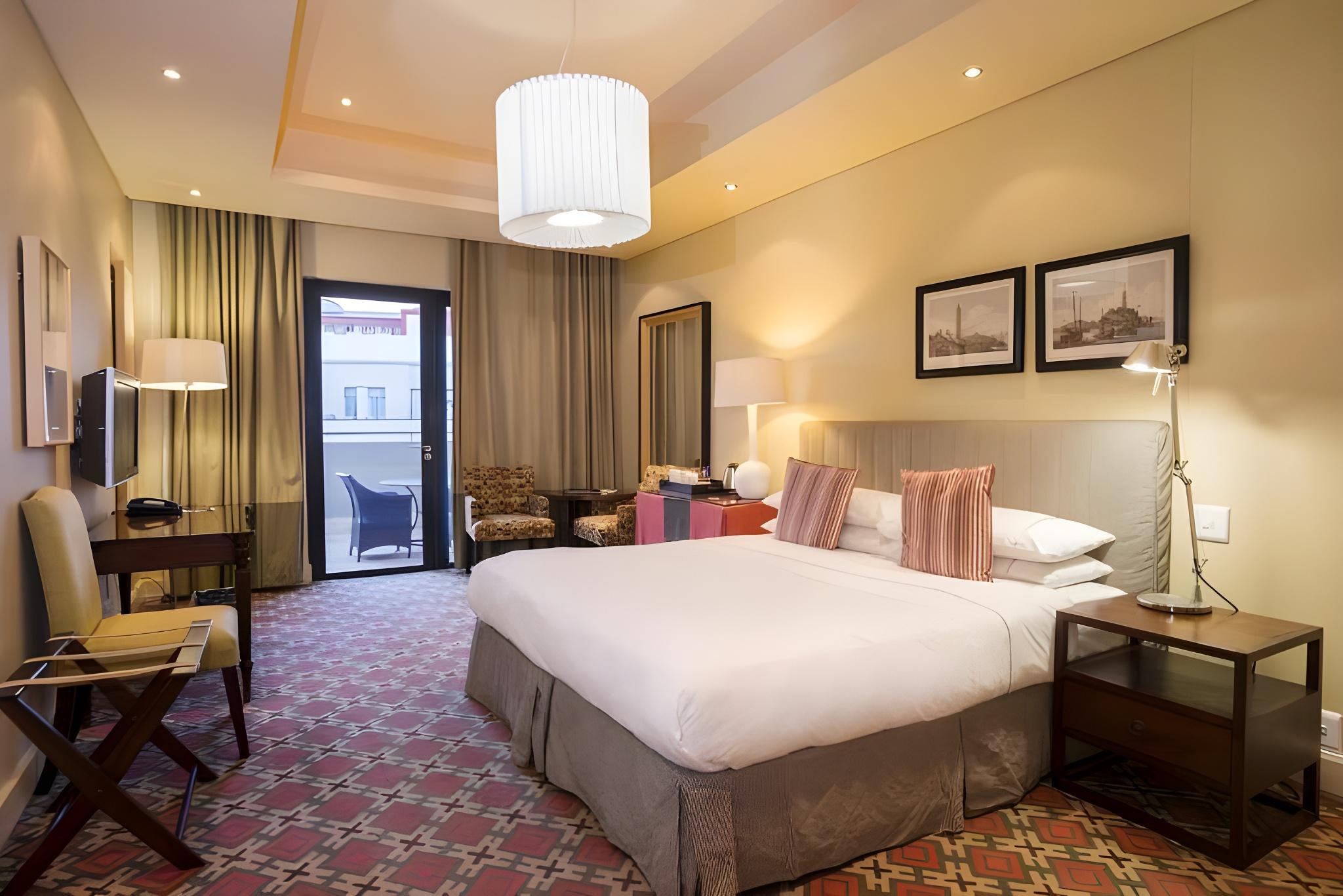 Deluxe, Double Bed