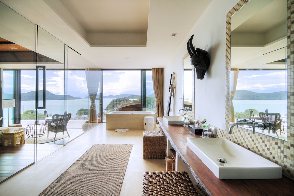 Cape Panwa Hotel 43/68