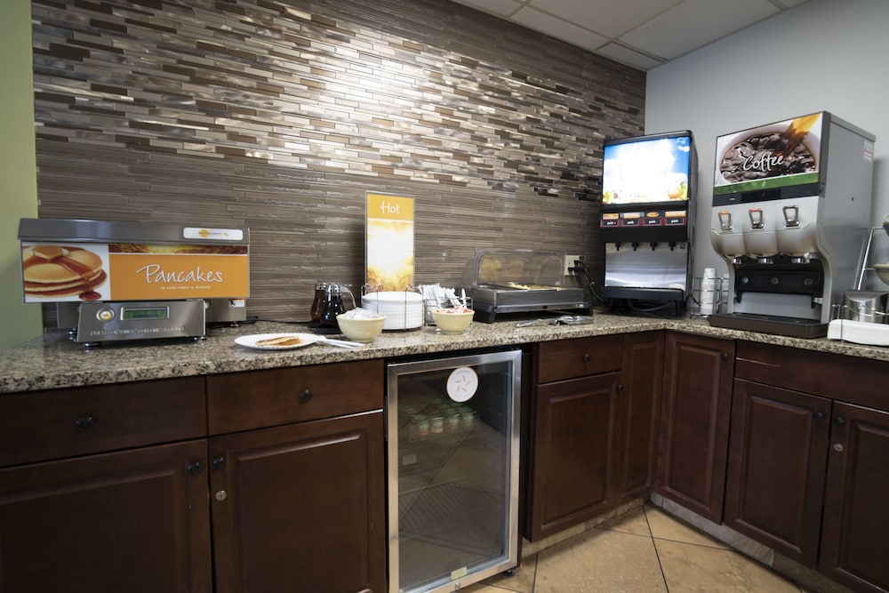 Quality Inn Cromwell - Middletown 31/37