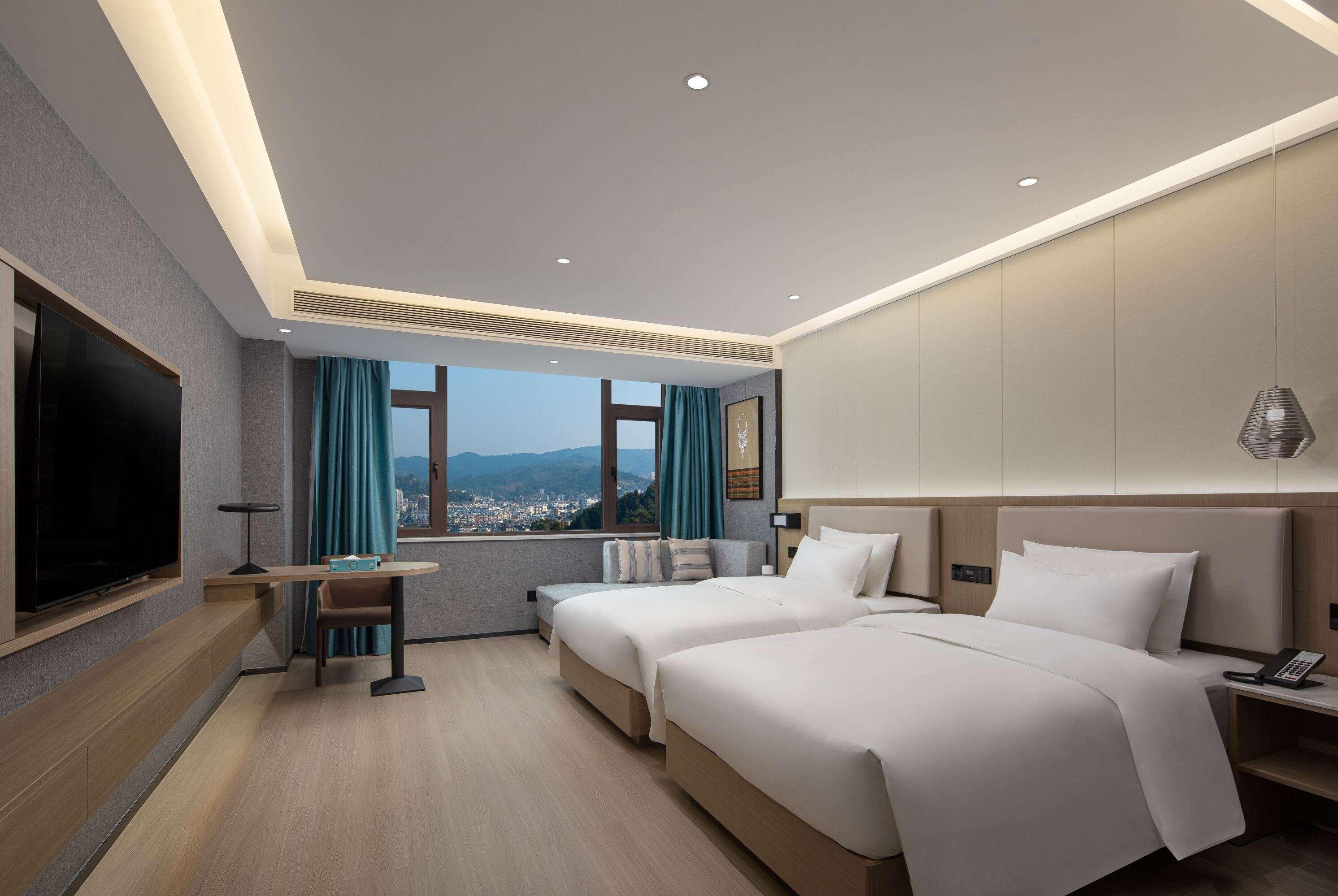 Deluxe, Twin Beds