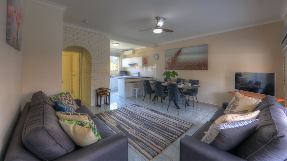 YAMBA MOTOR INN 25/62
