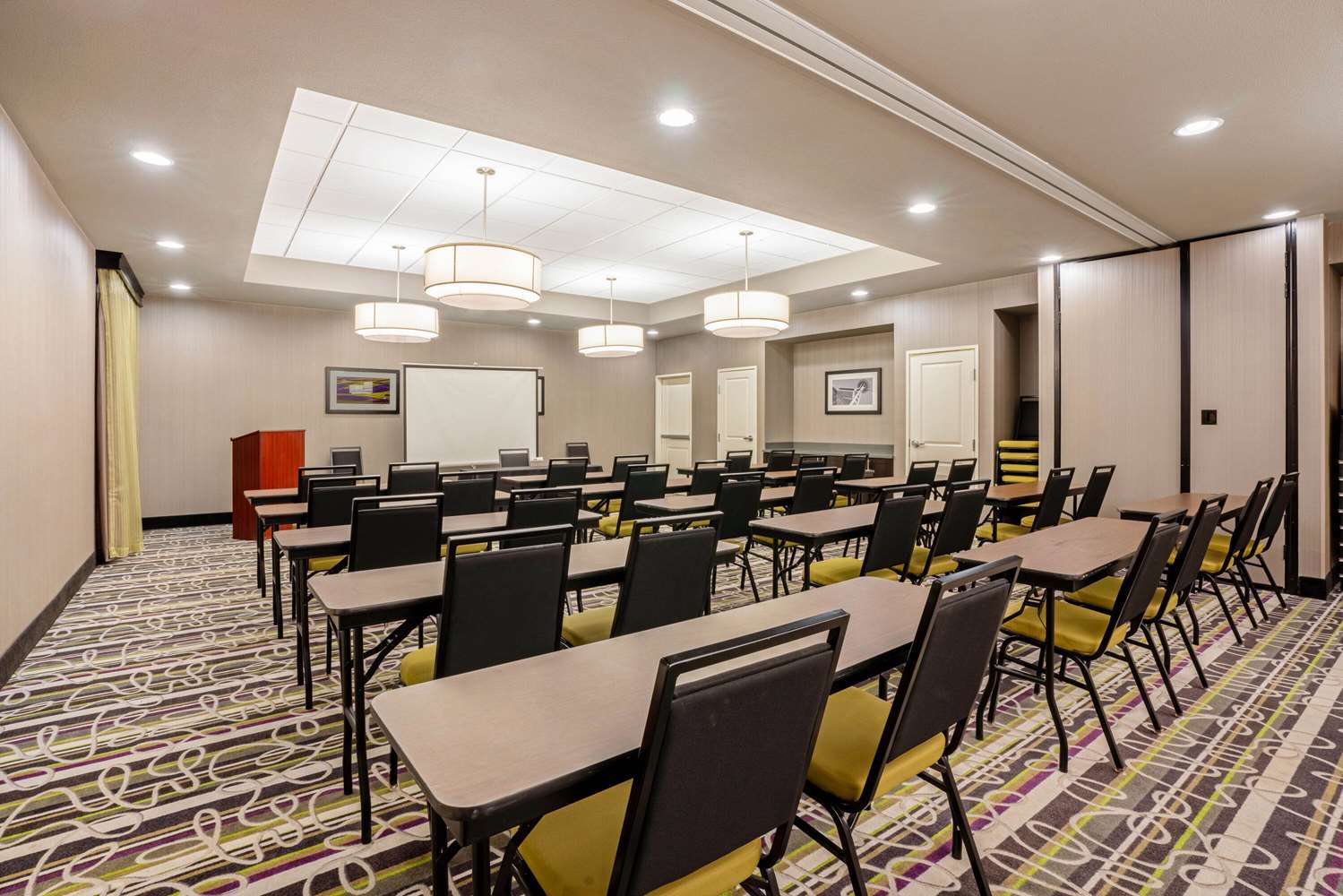 La Quinta Inn & Suites by Wyndham Tumwater - Olympia 58/64