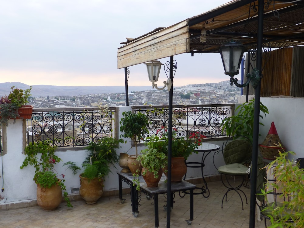 Dar Naima - Hostel 9/36