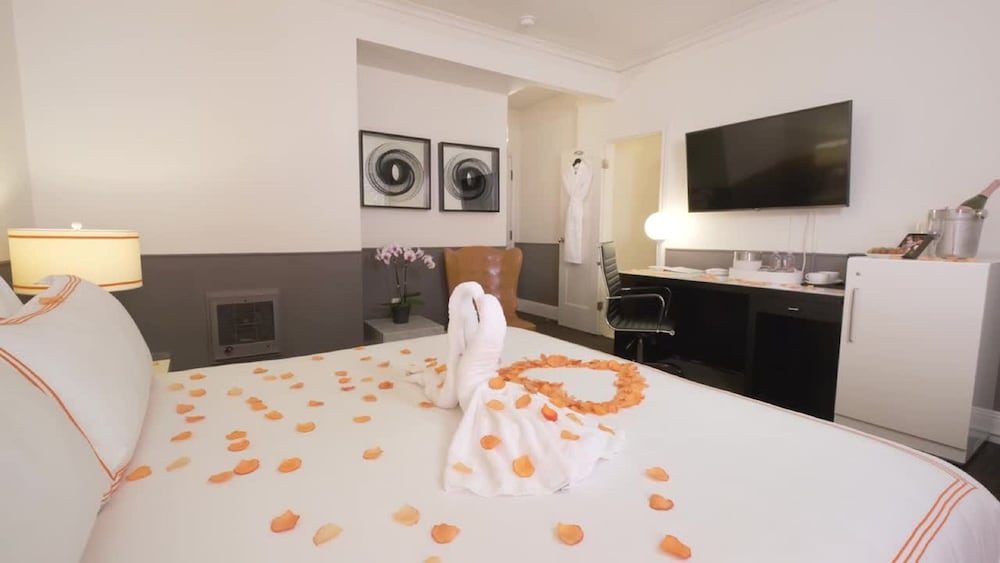 HOTEL JULIAN 9/50