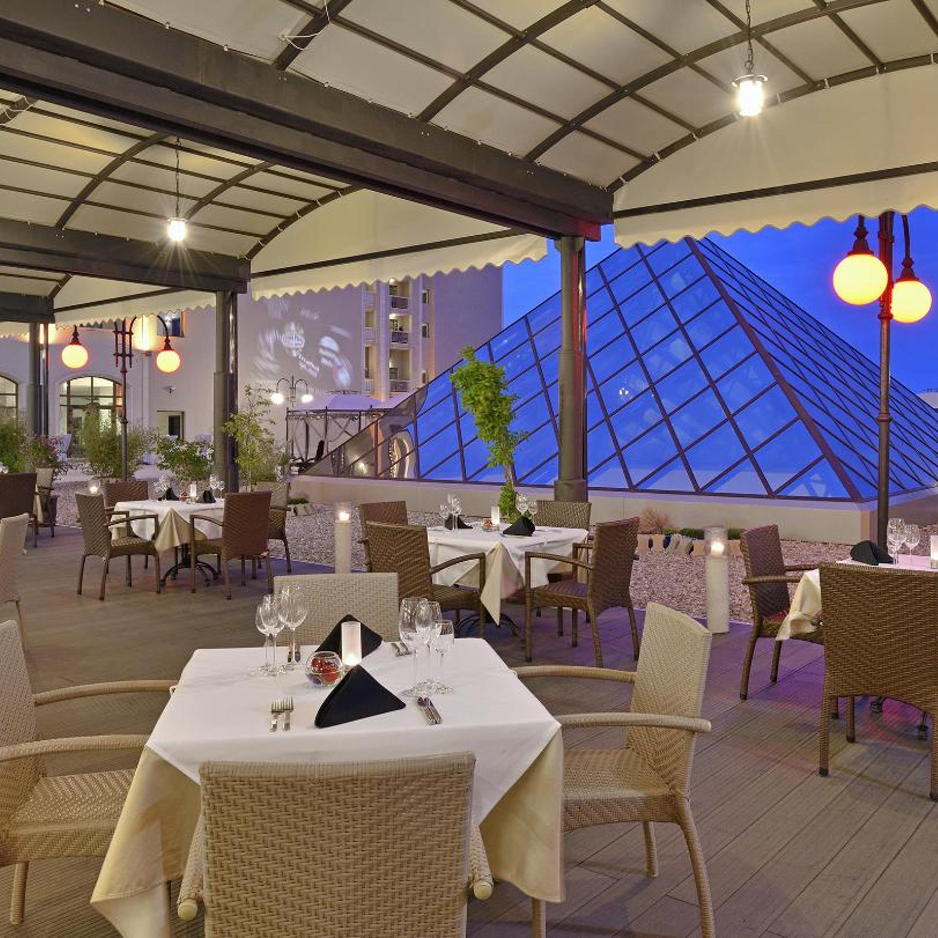 Melia Grand Hermitage 56/81