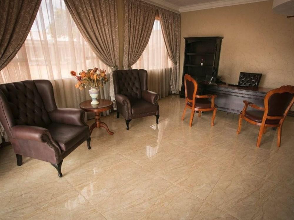 Ein Gedi Premier Lodge 16/33