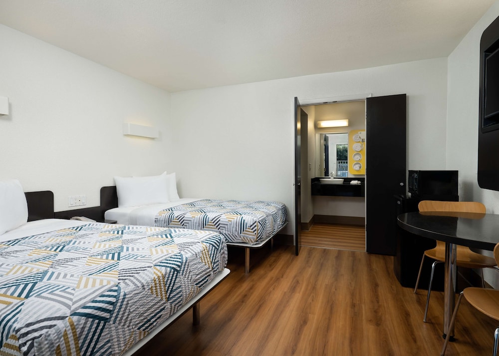 Motel6 Goleta, CA - Santa Barbara 25/57