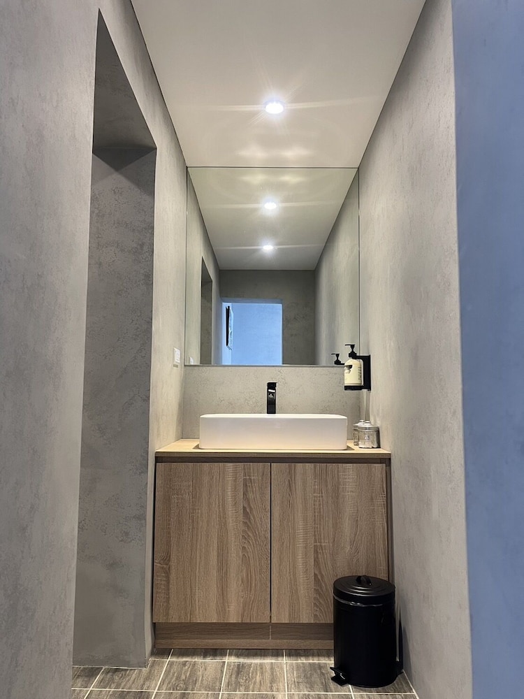 Ximen Hedo Hotel Kangding Taipei 8/69
