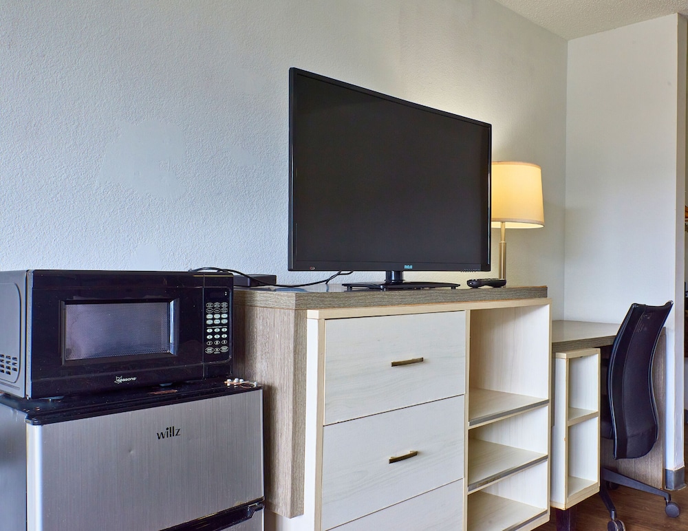 Magnuson Hotel Jacksonville Downtown Jacksonville 48/54