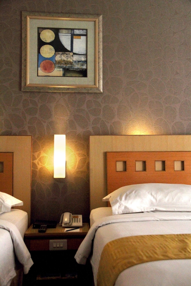 Serela Riau Hotel Bandung 47/71
