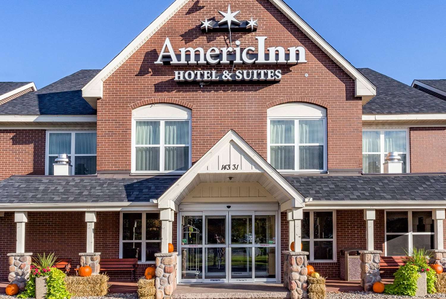 AmericInn by Wyndham Burnsville 1/20