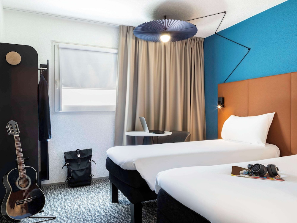 Ibis Porte De Bercy 19/69