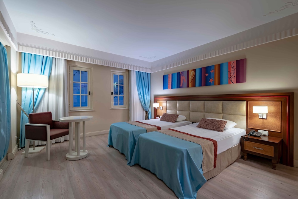 Movenpick Resort Antalya Tekirova 23/63
