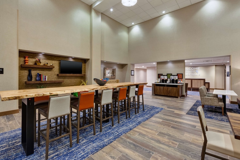 Hampton Inn Suites Wells Nv 9/33