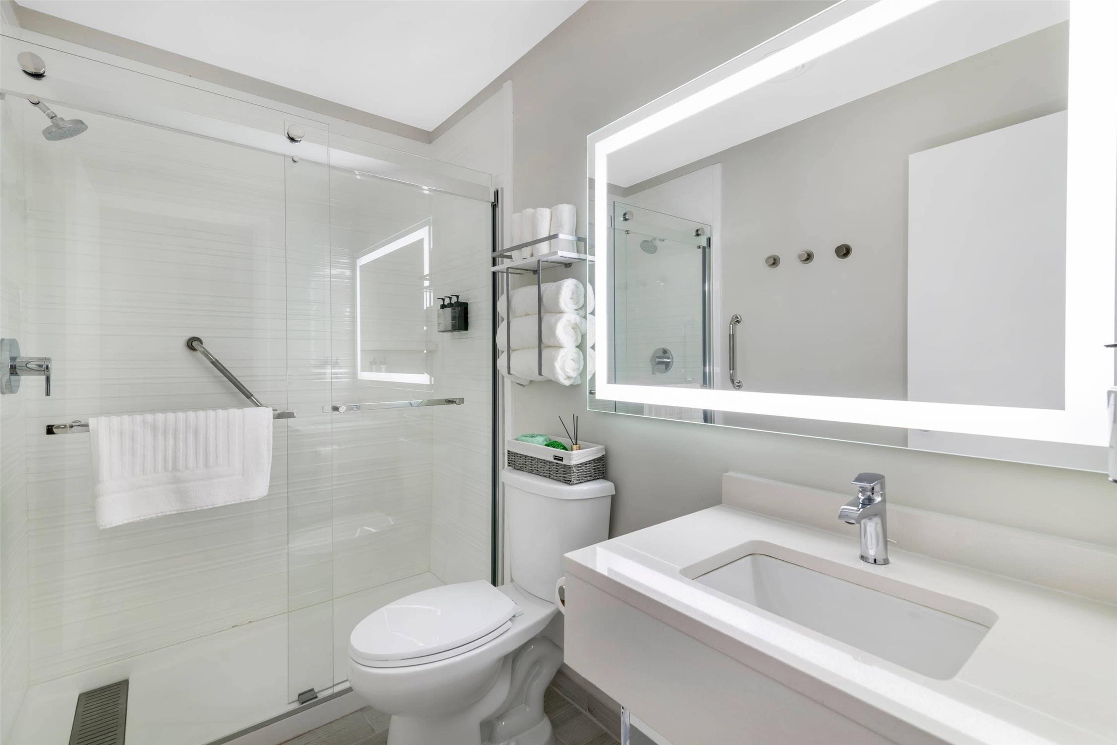 Heritage House Inn on Cape Cod, an Ascend Collection Hotel 34/41