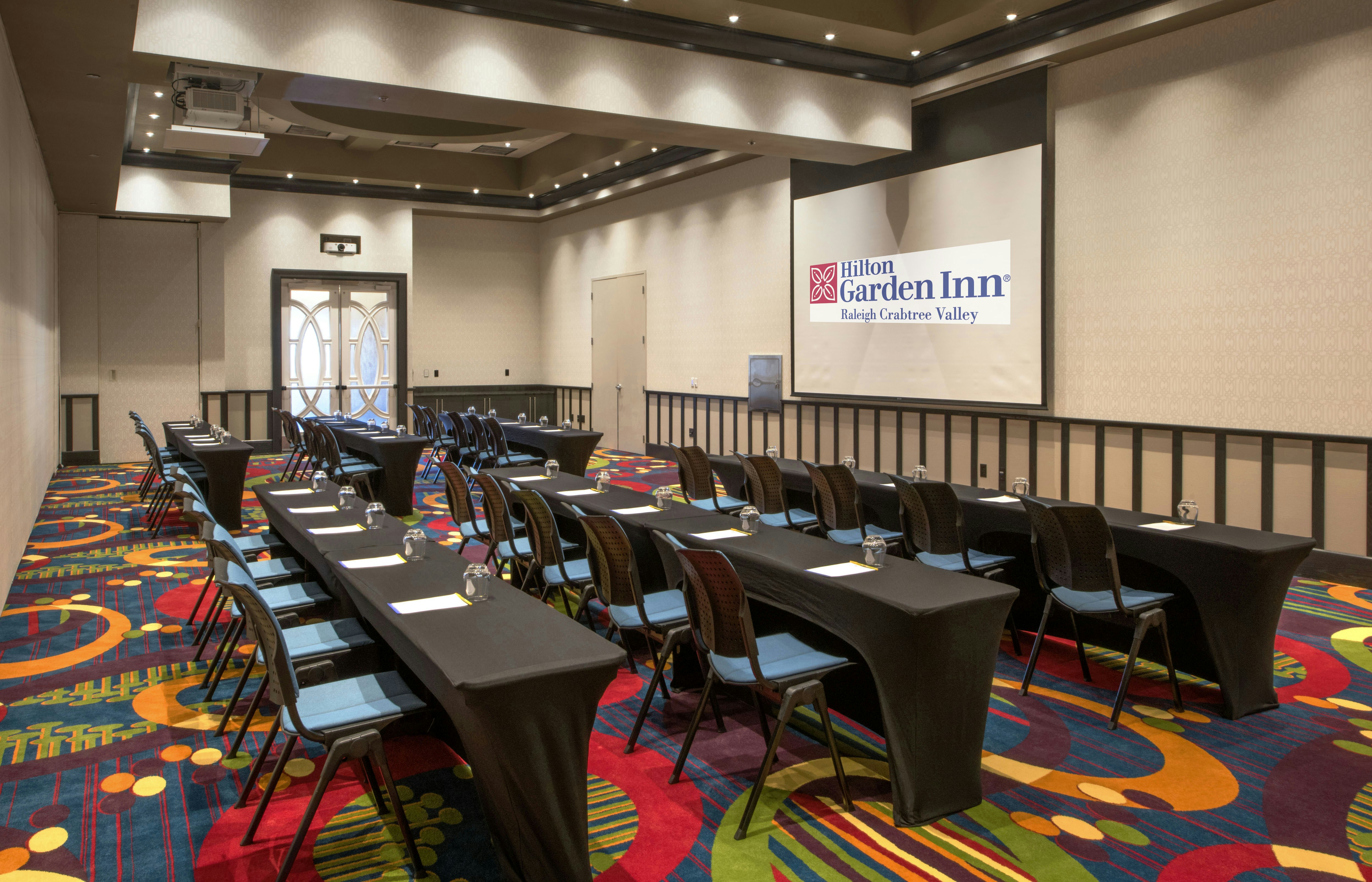 Hilton Garden Inn Raleigh Crabtree Valley 59/67