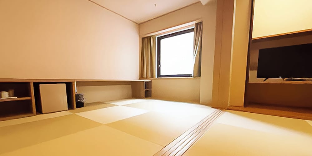 Japanese-Style Room