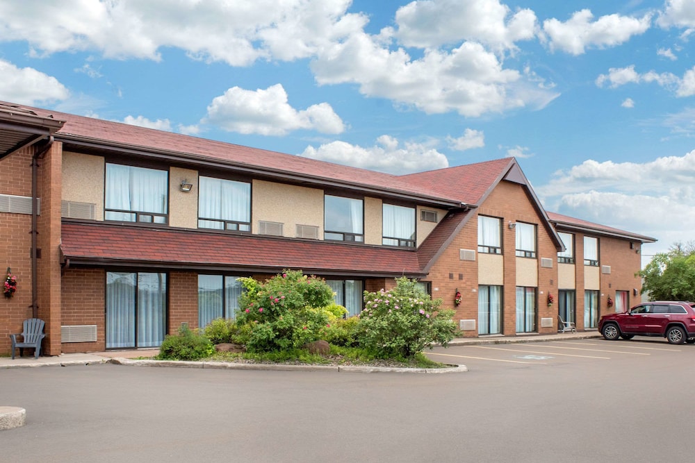 Comfort Inn Charlottetown 3/32