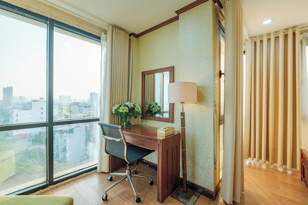 Sunset Westlake Hanoi Hotel 74/74
