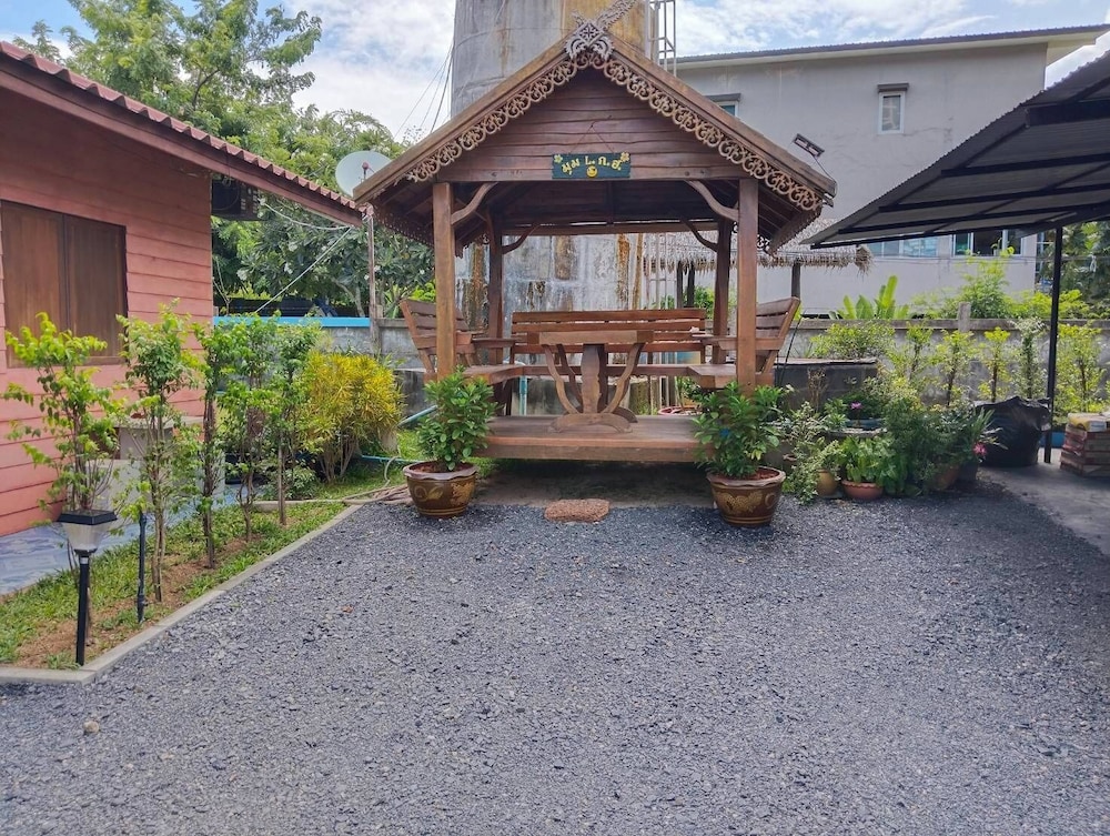 SK Hometel Samui Airport 29/31