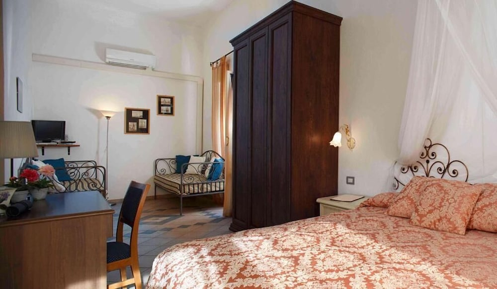 Hotel Del Borgo 35/60