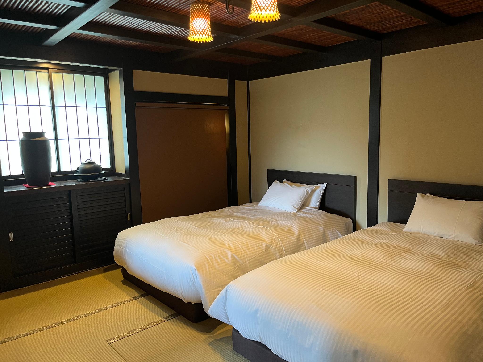 JAPANESE, MODERN, GARDEN, KING BED