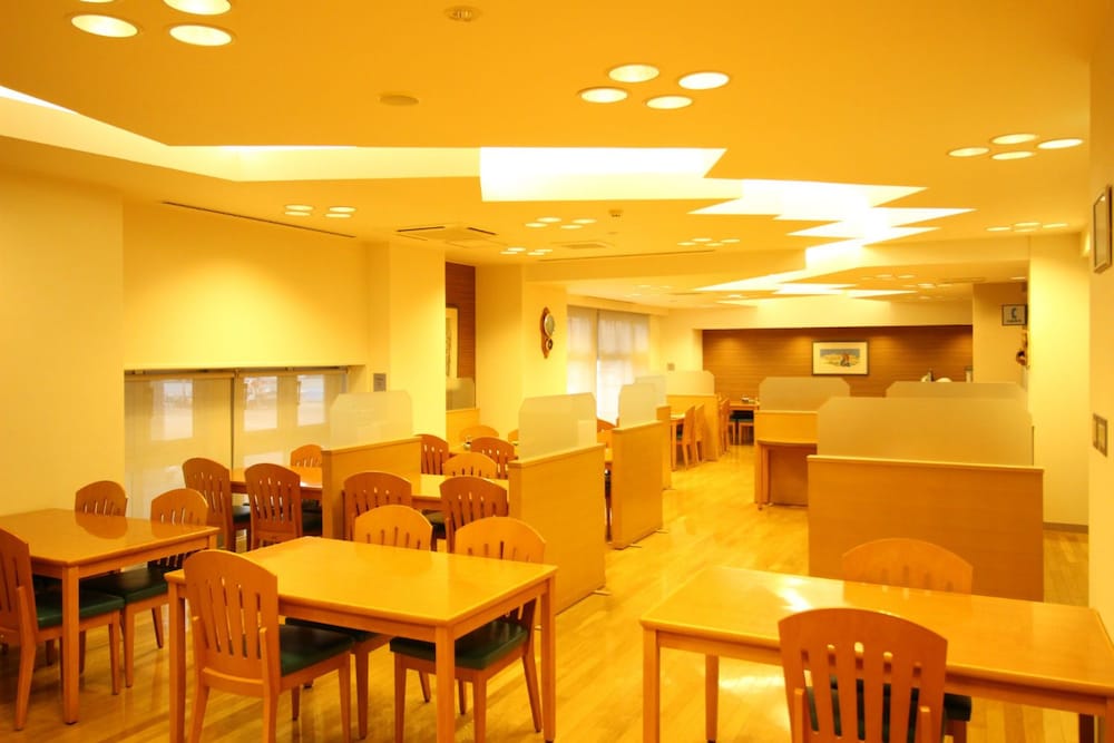 RISHIRI MARINE HOTEL 31/39