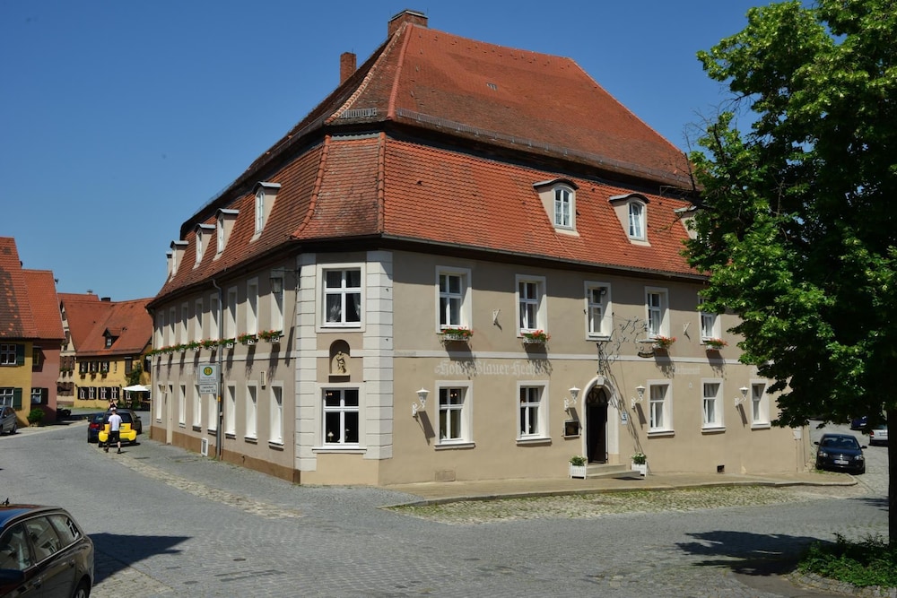 Romantica Hotel Blauer Hecht 55/57